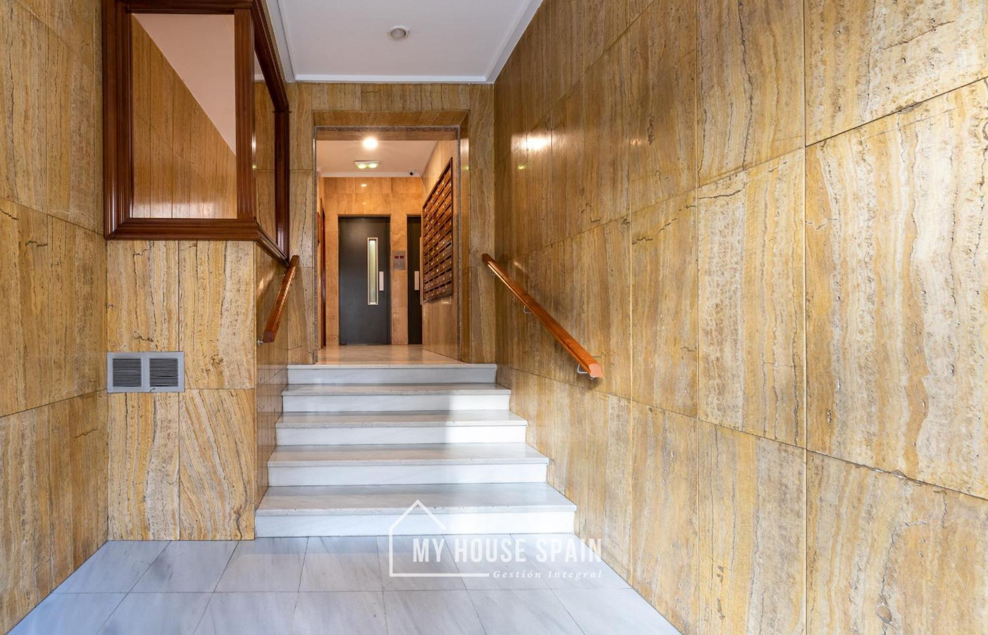 Myhousespain - Radiante Piso Junto A La Playa Gijon Exterior photo