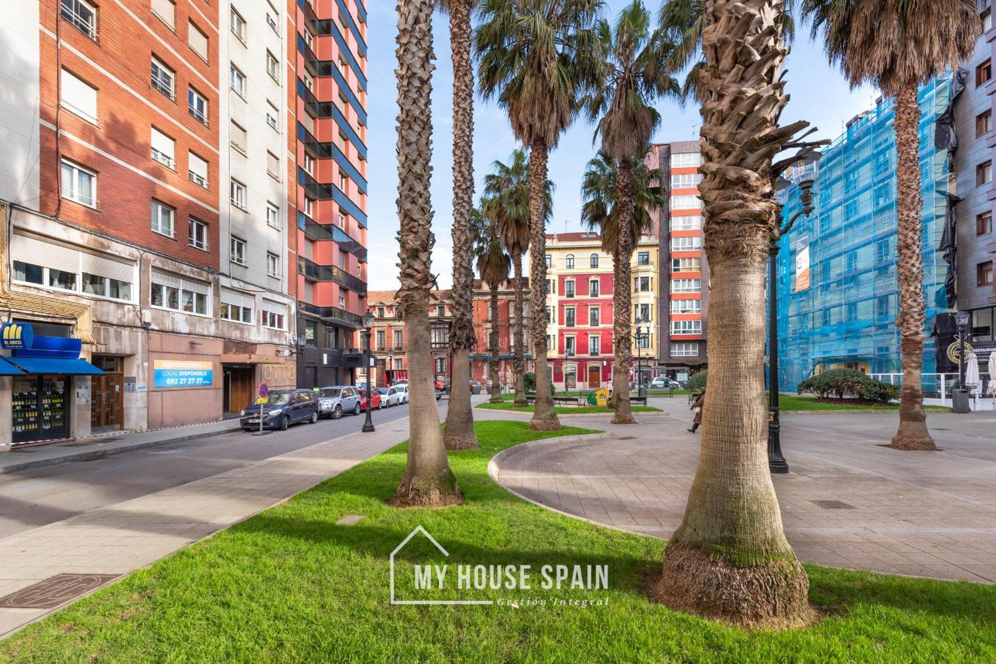 Myhousespain - Radiante Piso Junto A La Playa Gijon Exterior photo