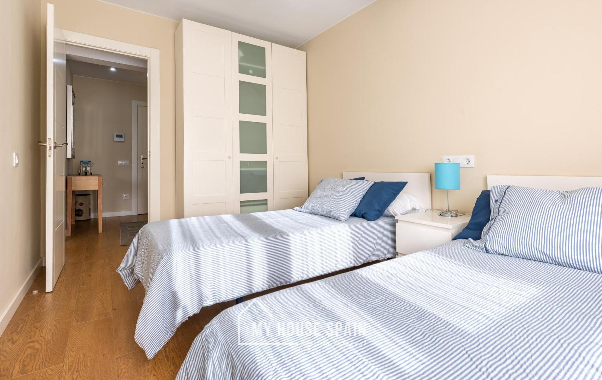Myhousespain - Radiante Piso Junto A La Playa Gijon Exterior photo
